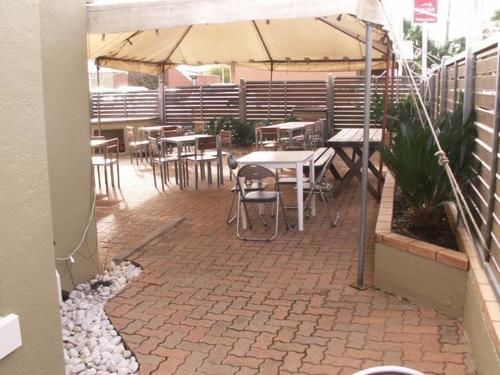 Court Street Motel Parkes Buitenkant foto